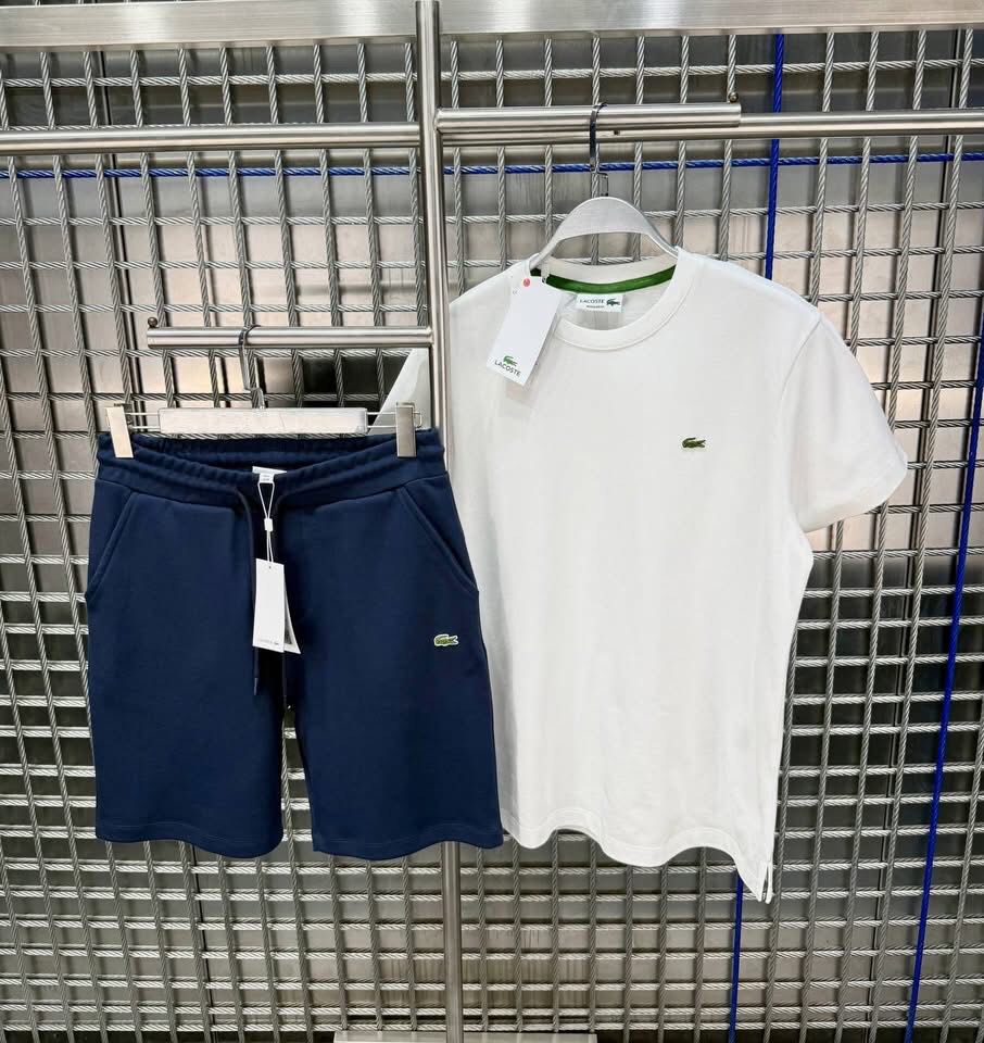 Ensemble Lacoste